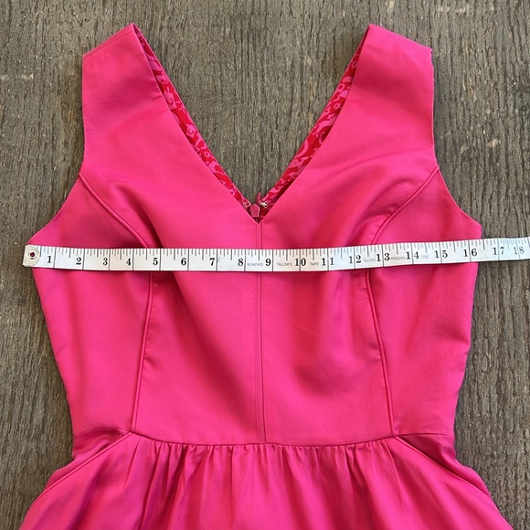 Vineyard Vines for Kentucky Derby Dress (Size 6) - Picture 7 of 9